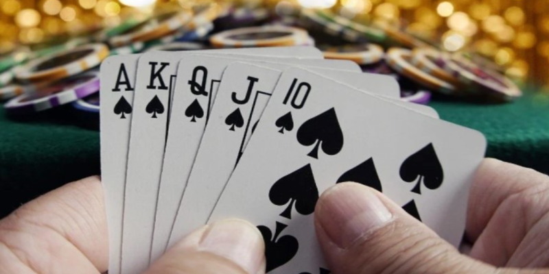 Poker chơi thế nào